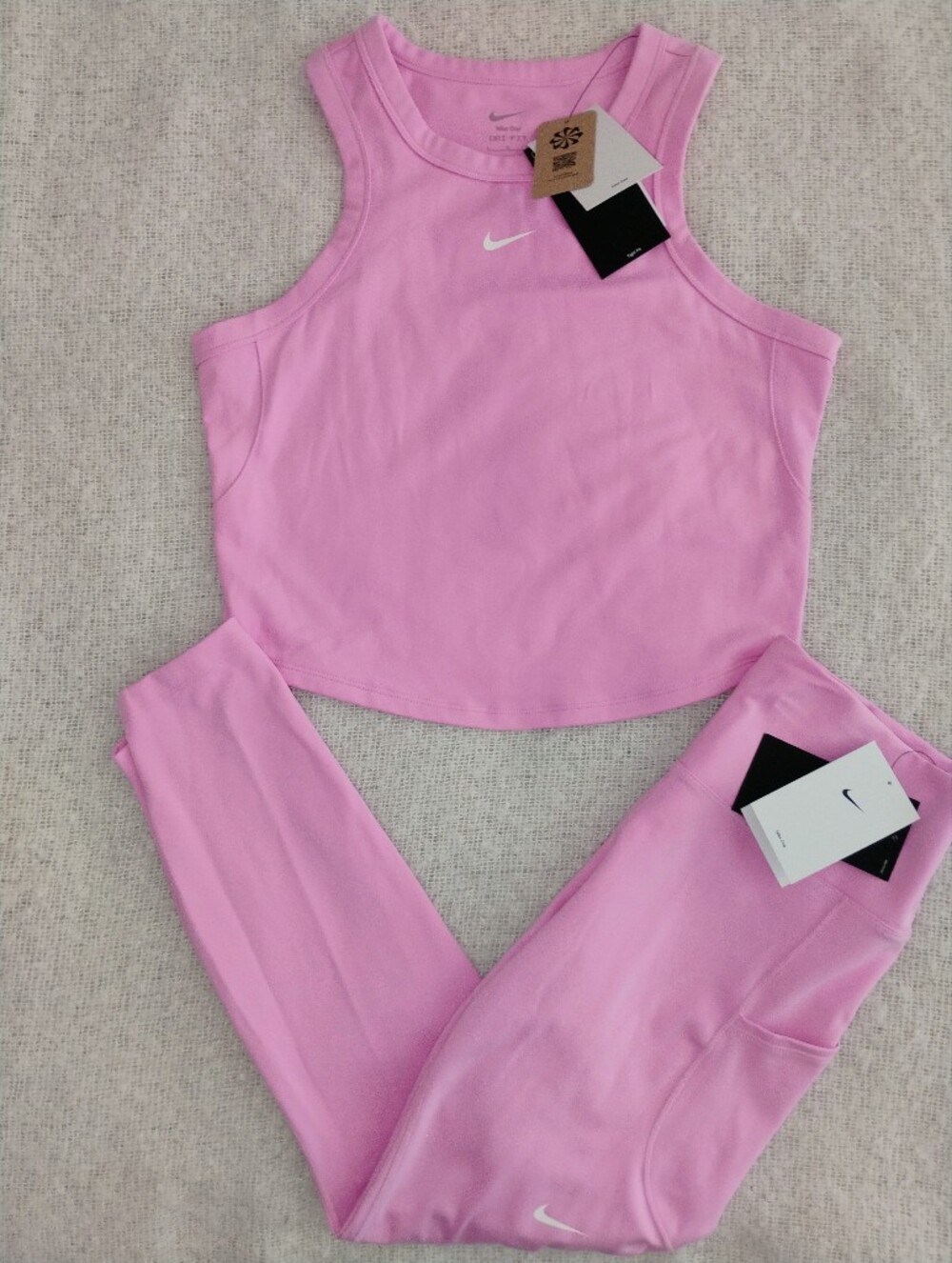Nike One DRI-FIT Crop Tank Women's Pink Large NWT